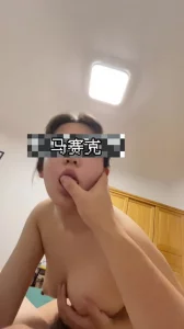 高颜值苗条妹子人间水蜜桃在家自慰再和炮友户外楼道口交Webcammp4