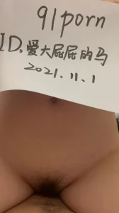 hjd2048com180517酒店出場外賣女被酒客各種姿勢都玩遍干完一次又一次8