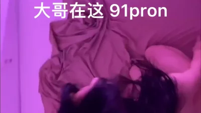 PME159美胸少妇被催眠成了小母狗潜在灵魂深处的淫荡本性